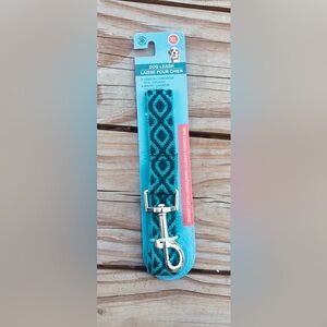 Dog leash size XL 60in long, 1.0 in wide